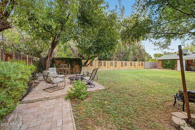120 W 2ND Street, Mesa, AZ 85201