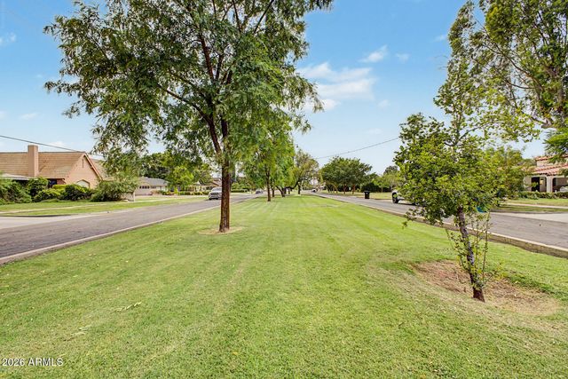 120 W 2ND Street, Mesa, AZ 85201