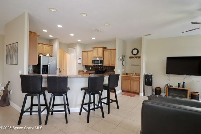 292 Hoffer Avenue NW, Palm Bay, FL 32907