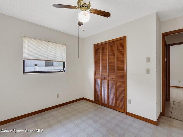 362 SE Starfish Avenue, Port St. Lucie, FL 34983