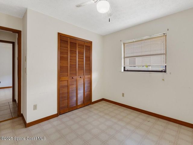 362 SE Starfish Avenue, Port St. Lucie, FL 34983