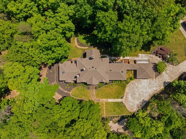 911 New England Road, Wildwood, GA 30757