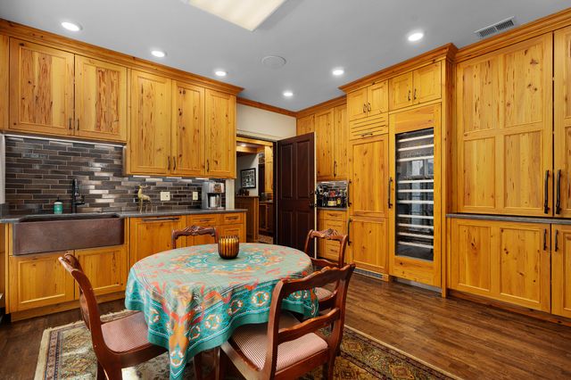 911 New England Road, Wildwood, GA 30757