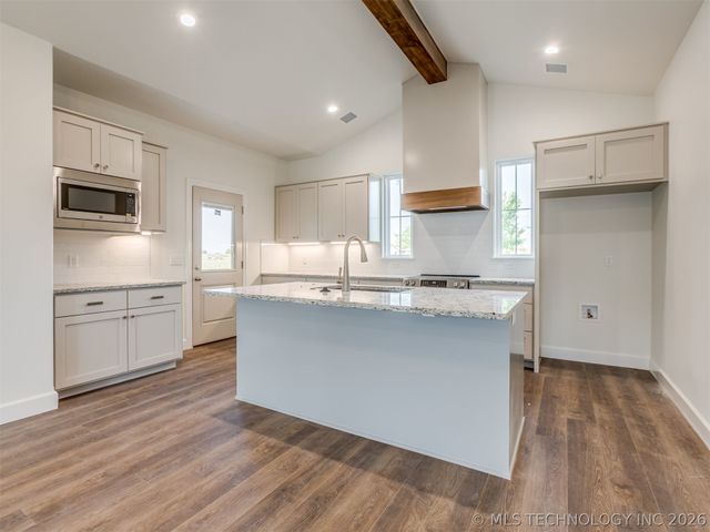 5916 Coldspring Lane, Bartlesville, OK 74006