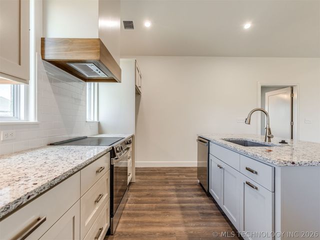 5916 Coldspring Lane, Bartlesville, OK 74006