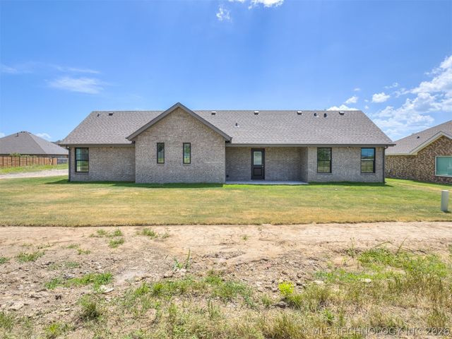 5916 Coldspring Lane, Bartlesville, OK 74006