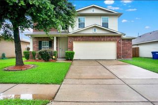 7035 Primrose Road, Baytown, TX 77521