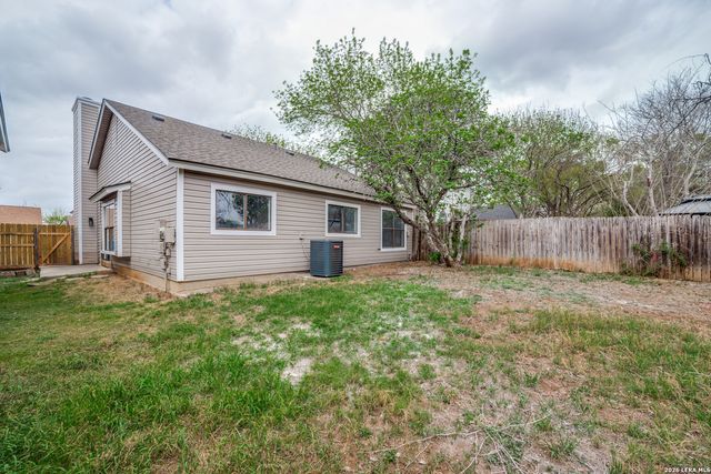 6174 Valley, San Antonio, TX 78250