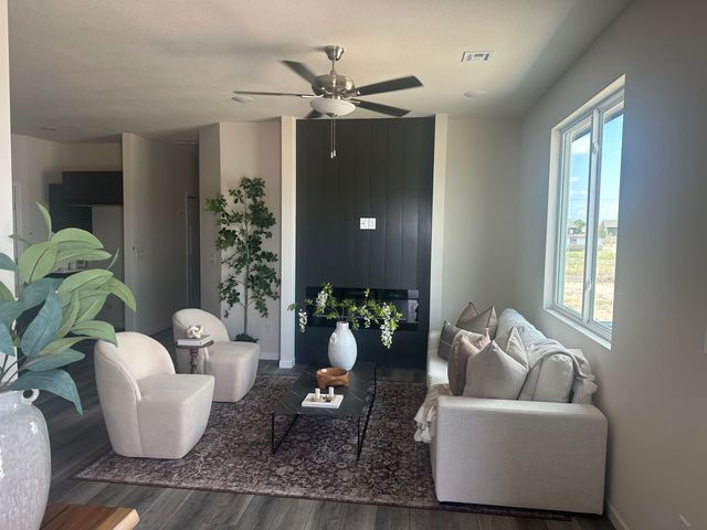 12828 W Red Rock St, Wichita, KS 67235