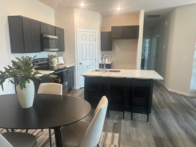 12828 W Red Rock St, Wichita, KS 67235