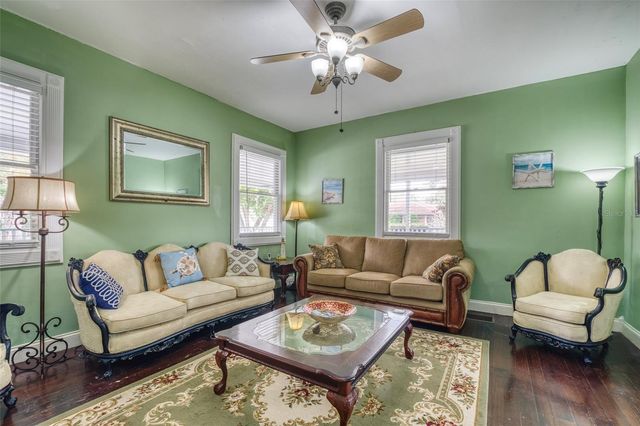 304 15TH STREET W, Bradenton, FL 34205