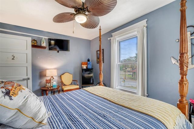 304 15TH STREET W, Bradenton, FL 34205