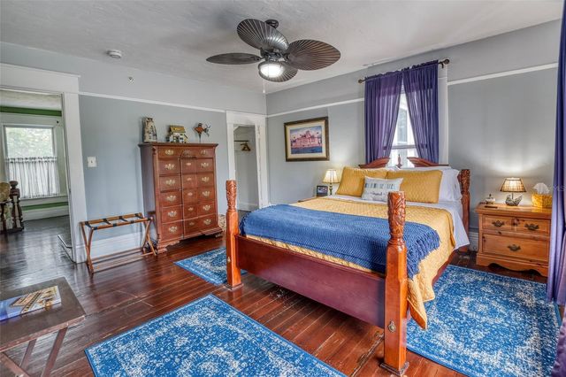 304 15TH STREET W, Bradenton, FL 34205