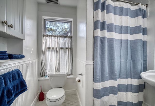 304 15TH STREET W, Bradenton, FL 34205