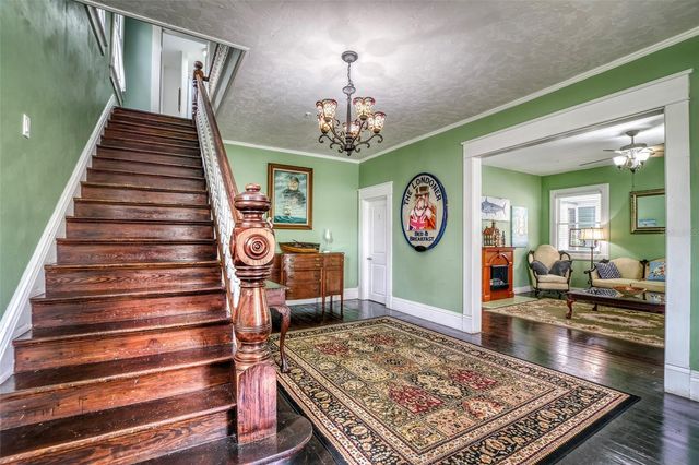 304 15TH STREET W, Bradenton, FL 34205