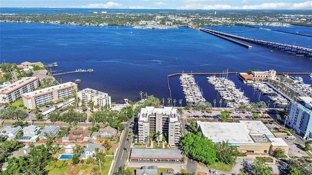 304 15TH STREET W, Bradenton, FL 34205