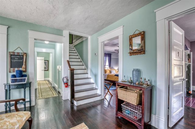 304 15TH STREET W, Bradenton, FL 34205