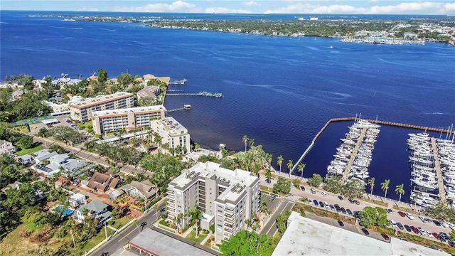 304 15TH STREET W, Bradenton, FL 34205