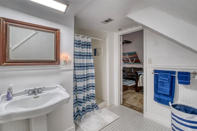 304 15TH STREET W, Bradenton, FL 34205
