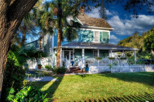 304 15TH STREET W, Bradenton, FL 34205