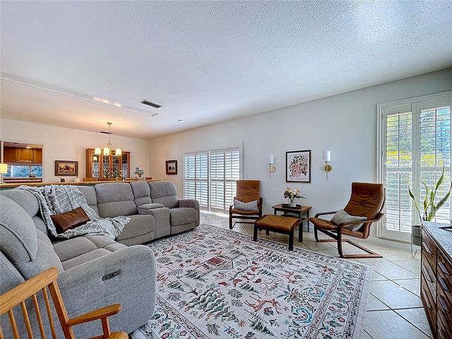 2646 NEWPORT AVENUE, Lakeland, FL 33803