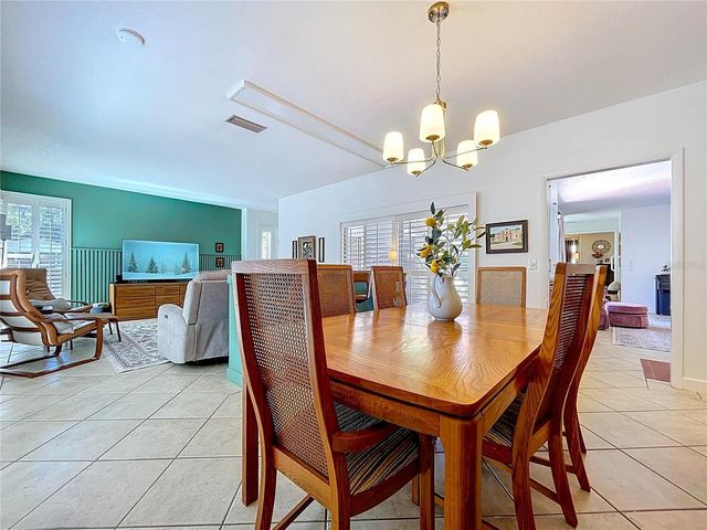 2646 NEWPORT AVENUE, Lakeland, FL 33803