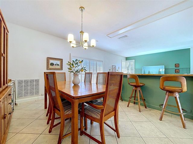 2646 NEWPORT AVENUE, Lakeland, FL 33803