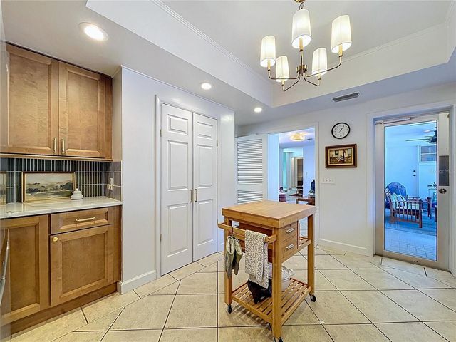 2646 NEWPORT AVENUE, Lakeland, FL 33803