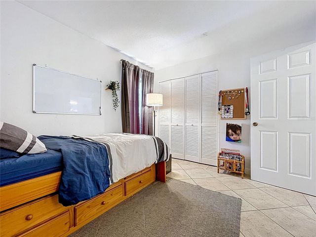 2646 NEWPORT AVENUE, Lakeland, FL 33803