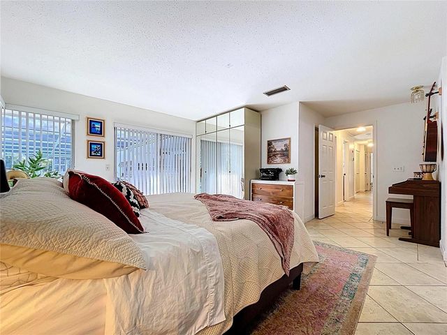 2646 NEWPORT AVENUE, Lakeland, FL 33803