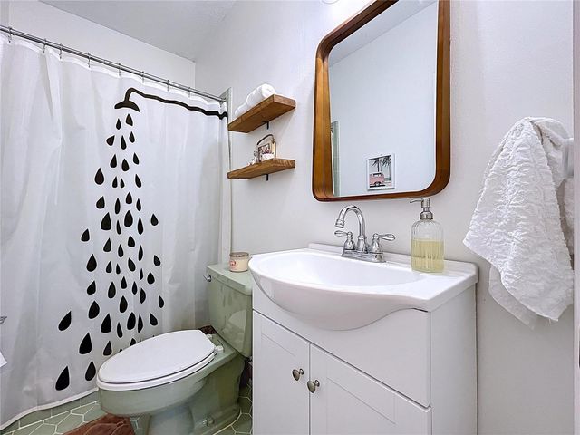 2646 NEWPORT AVENUE, Lakeland, FL 33803