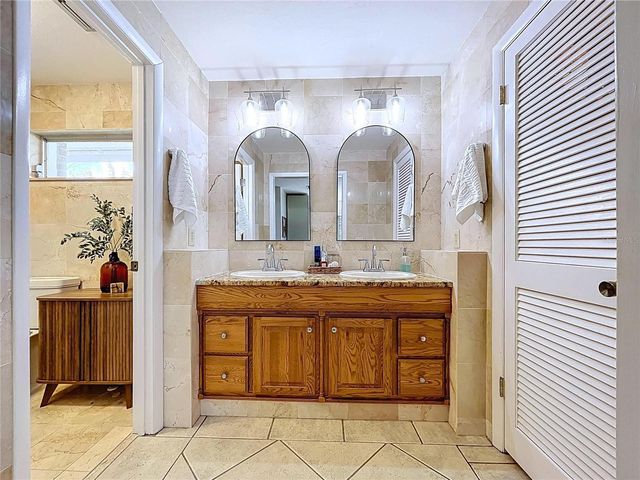 2646 NEWPORT AVENUE, Lakeland, FL 33803