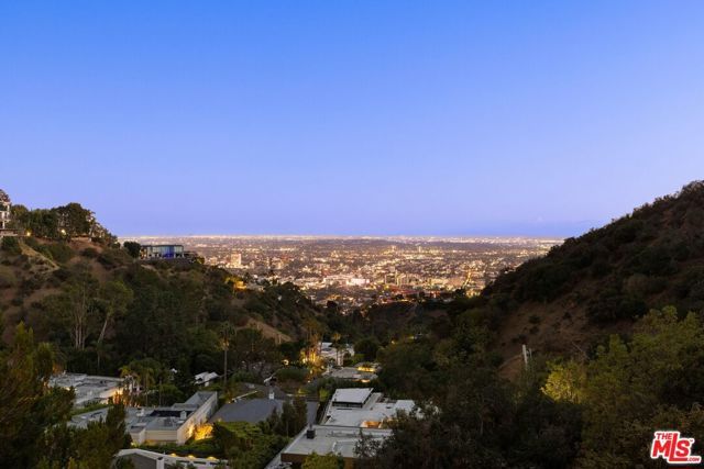 1877 Rising Glen Road, Los Angeles, CA 90069