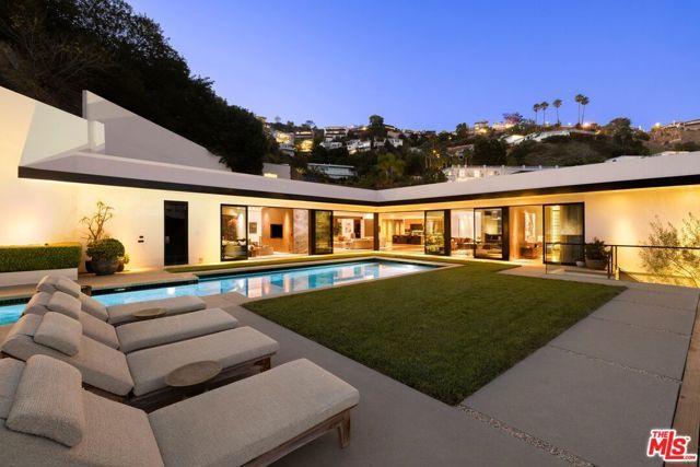 1877 Rising Glen Road, Los Angeles, CA 90069