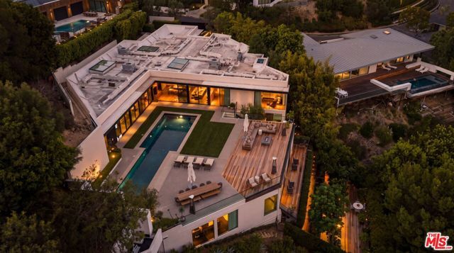 1877 Rising Glen Road, Los Angeles, CA 90069