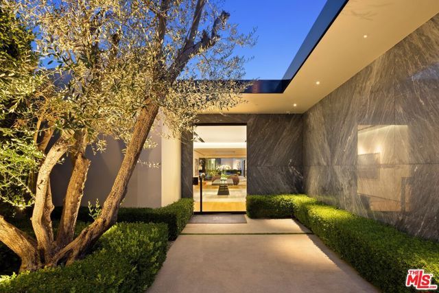 1877 Rising Glen Road, Los Angeles, CA 90069