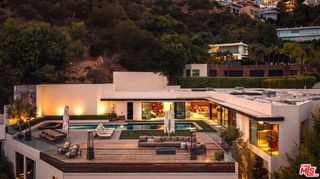 1877 Rising Glen Road, Los Angeles, CA 90069
