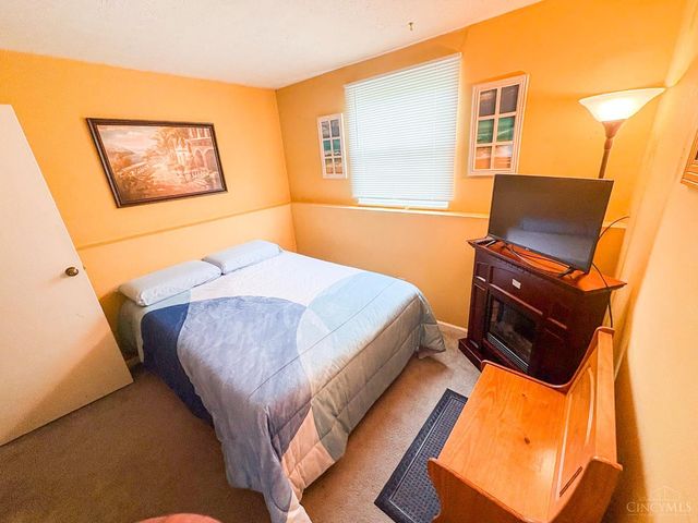 3850 Hanover Drive, Mason, OH 45040