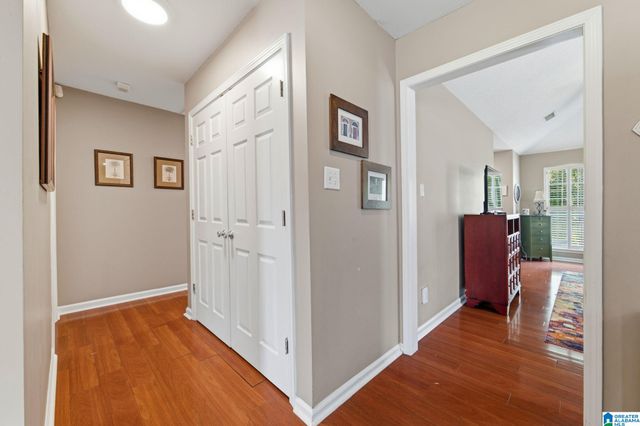 128 W STONEHAVEN CIRCLE, Pelham, AL 35124