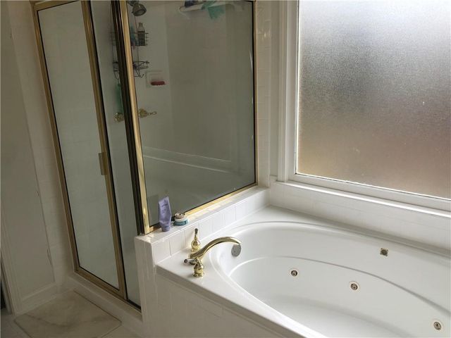 2707 Glenrose Hill, Atlanta, GA 30341