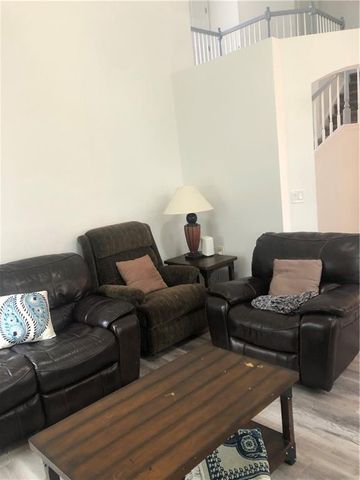 2707 Glenrose Hill, Atlanta, GA 30341