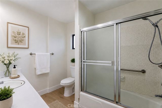 371 Manila, Long Beach, CA 90814