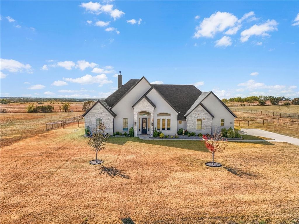 12916 Torello Court, Godley, TX 76044