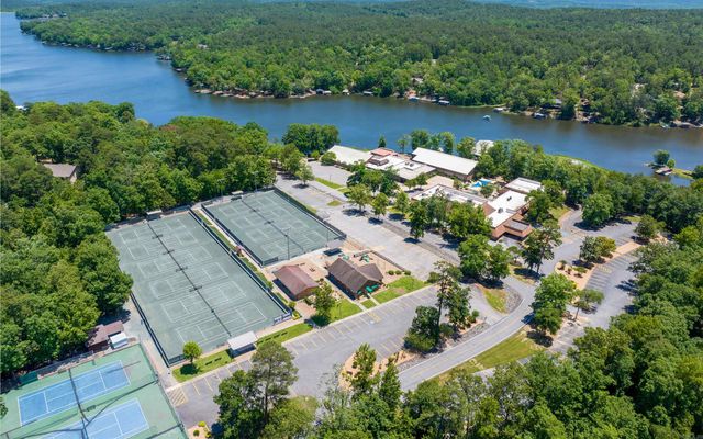 6 Opalo Place, Hot Springs Village, AR 71909