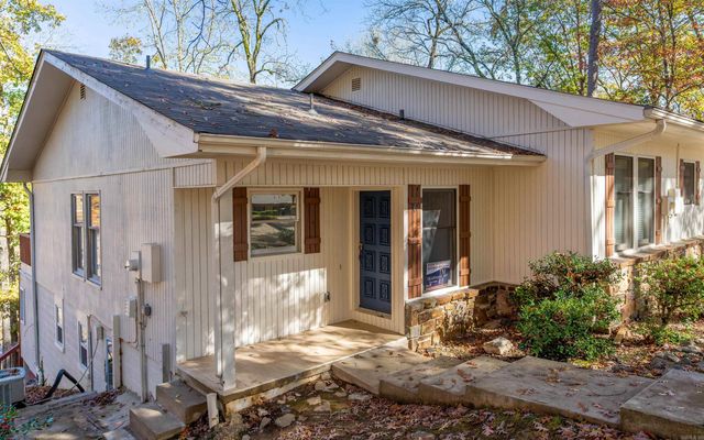 6 Opalo Place, Hot Springs Village, AR 71909