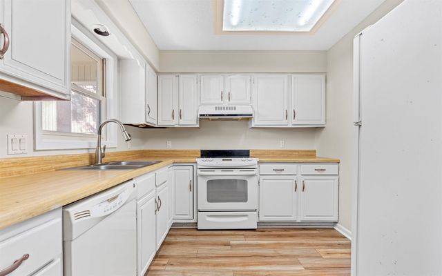 6 Opalo Place, Hot Springs Village, AR 71909