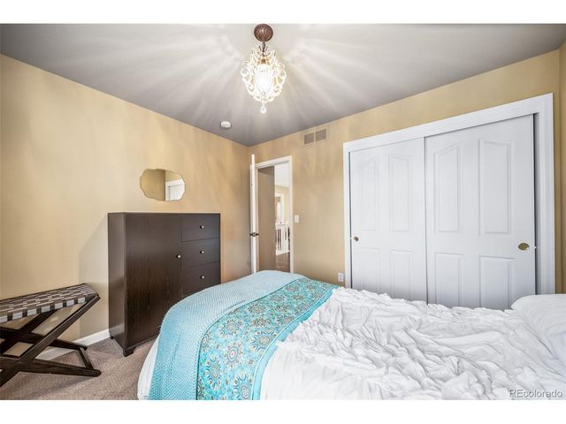 21305 Martingale Ln, Parker, CO 80138