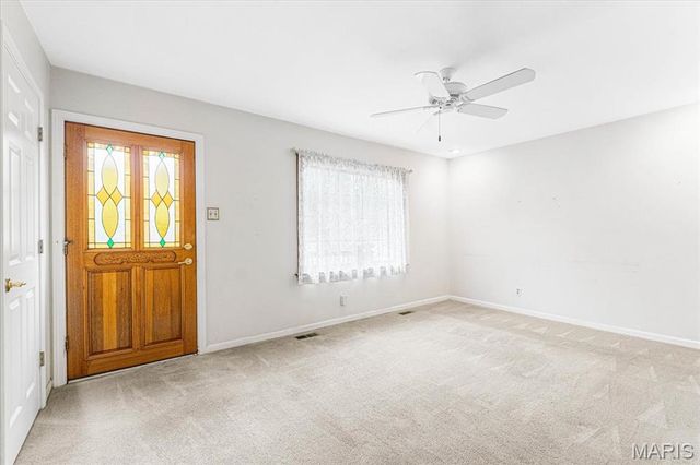 1242 Larkin Williams Road, Fenton, MO 63026