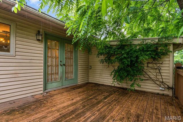 1242 Larkin Williams Road, Fenton, MO 63026