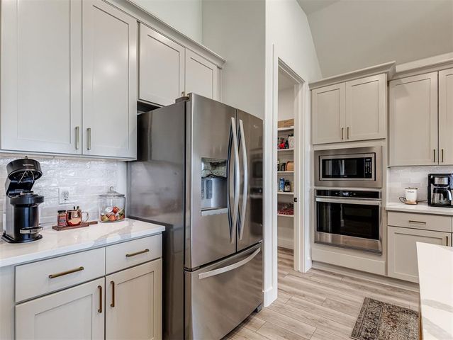 2260 Jackson Lane, Blanchard, OK 73010